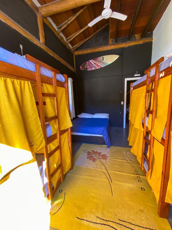 Hostel Caicara - Маресиас Экстерьер фото