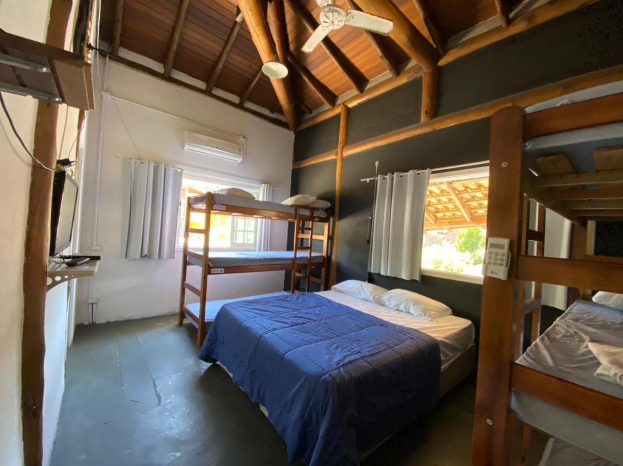 Hostel Caicara - Маресиас Экстерьер фото